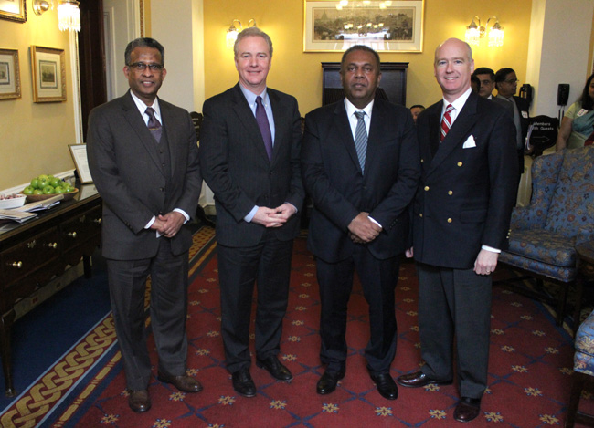 2-VanHollen-RobertAderholt